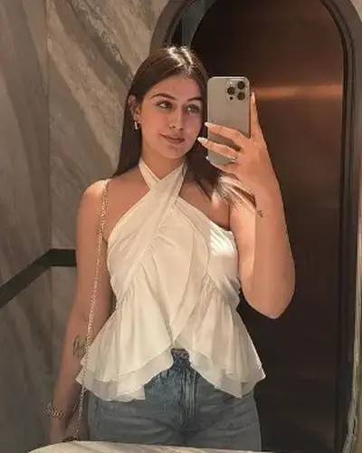 Call Girl Banda
